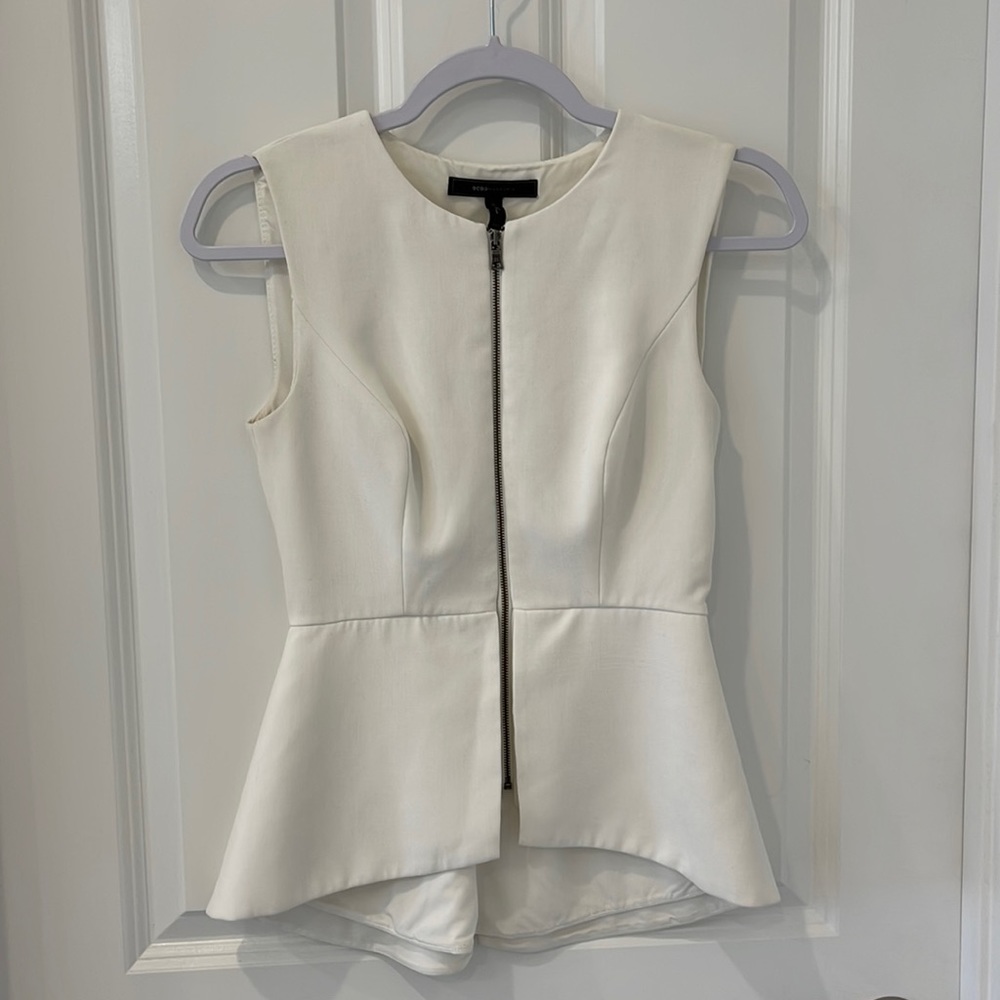 BCBG top